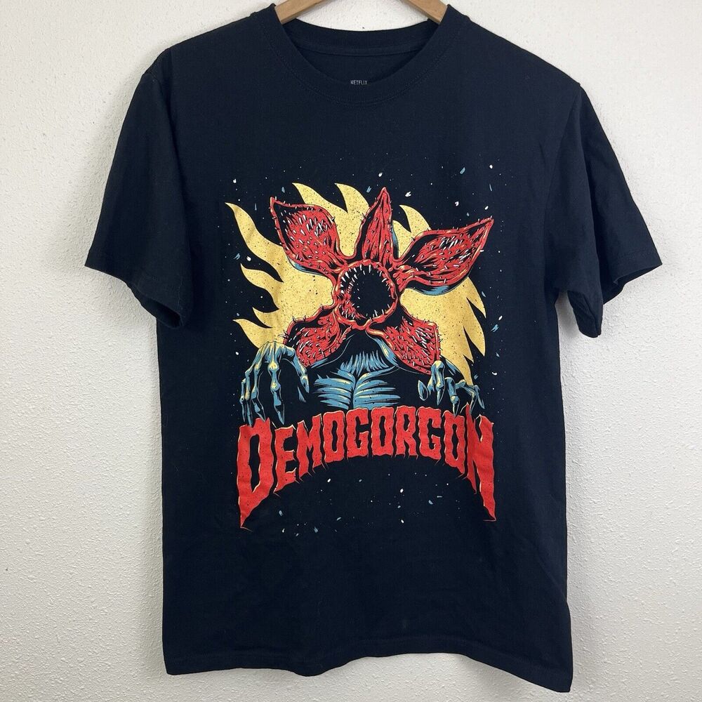 Stranger Things Demogorgon Graphic Tee Mens M Medium RARE